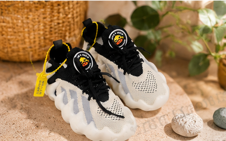 Give little feet the perfect combination of comfort, flexibility, and playful style with these modern kids' sneakers from Stepella.store.
